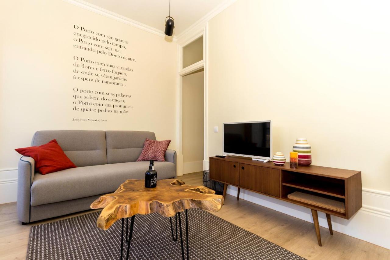 Guest H4U - Flores Lello City Center OOporto Extérieur photo